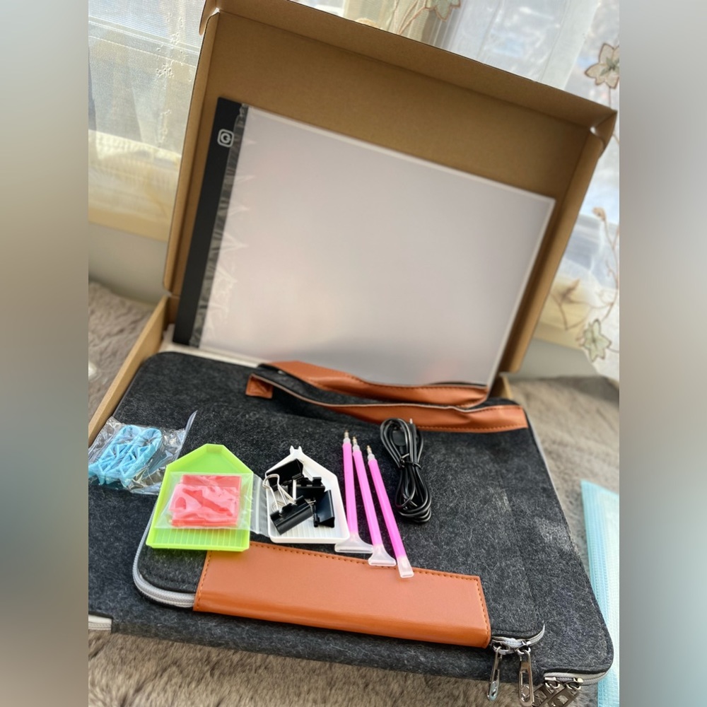 New 16pcs A4 LED Diamond Painting copy board with free bag